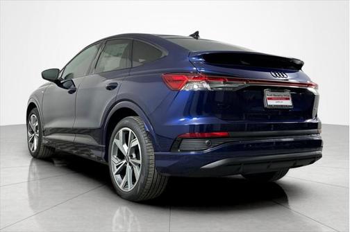 2025 Audi Q4 e-tron Sportback Premium 55 quattro