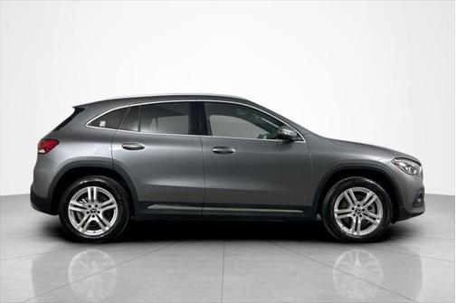2021 Mercedes-Benz GLA 250 Base 4MATIC