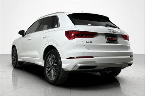 2021 Audi Q3 40 Premium