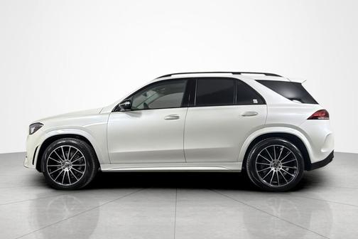 DIAMOND WHITE 2023 Mercedes-Benz GLE 450 4MATIC
