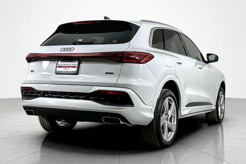 2025 Audi Q5 Premium Plus TFSI quattro S tronic