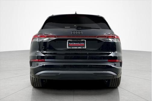 2025 Audi Q4 e-tron Premium 45 RWD