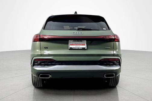 District Green Metallic 2026 Audi Q5 Premium TFSI quattro S tronic