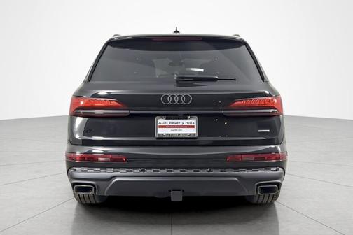 2026 Audi Q7 55 Premium Plus