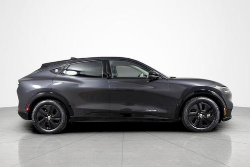 2021 Ford Mustang Mach-E California Route 1