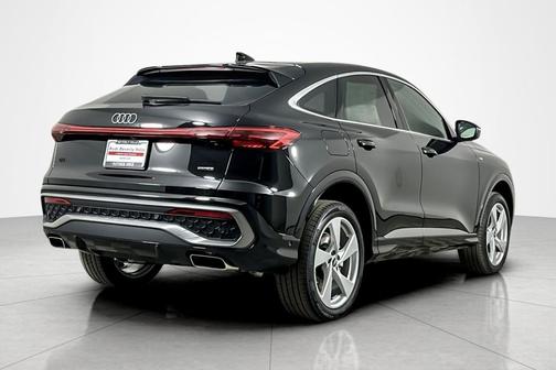 Mythos Black Metallic 2026 Audi Q5 Sportback Premium Plus TFSI quattro S tronic