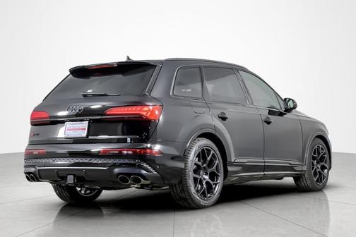 2026 Audi SQ7 4.0T Premium Plus