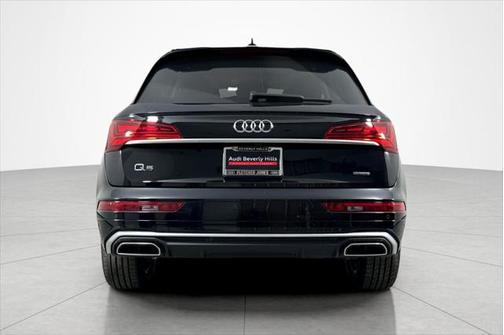 2022 Audi Q5 45 S line Premium