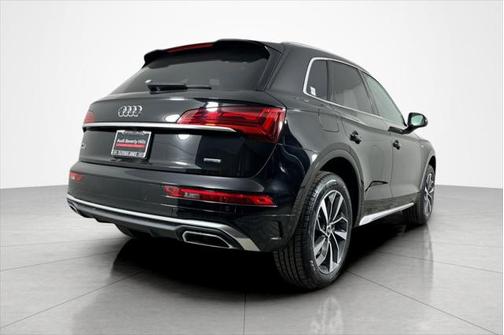 2022 Audi Q5 45 S line Premium
