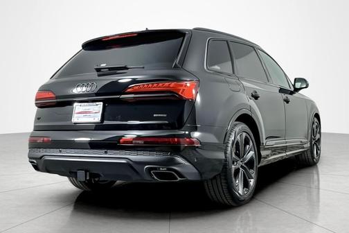 2026 Audi Q7 55 Premium Plus