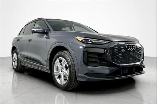 2025 Audi Q6 e-tron Premium Plus
