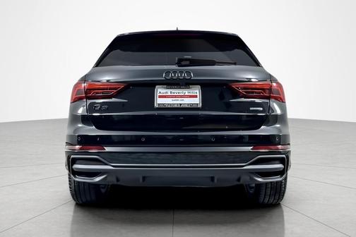 2025 Audi Q3 S line Premium 45 TFSI quattro