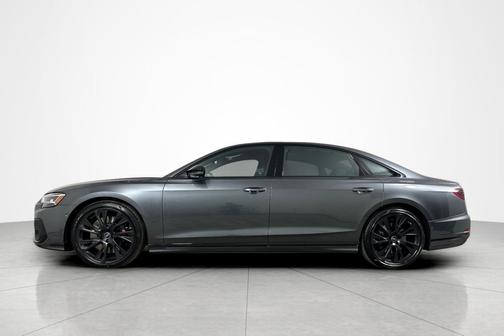 2025 Audi S8 4.0T