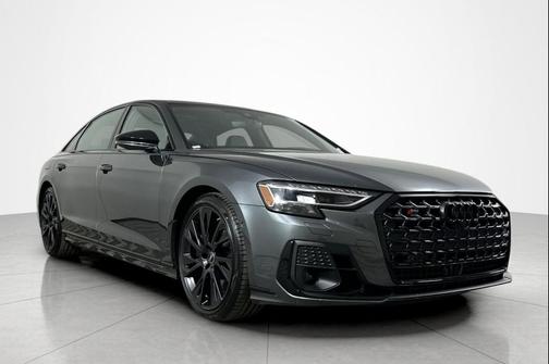 2025 Audi S8 4.0T