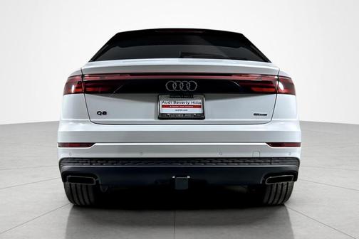 2026 Audi Q8 55 Premium