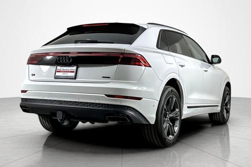 2026 Audi Q8 55 Premium