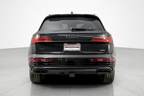 Mythos Black Metallic 2023 Audi Q5 45 S line Premium Plus