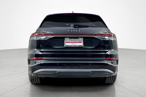 2025 Audi Q4 e-tron Premium 45 RWD
