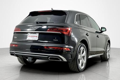 2023 Audi Q5 45 S line Premium Plus