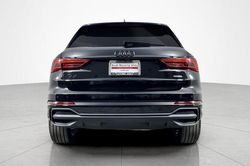 2023 Audi Q3 45 S line Premium Plus