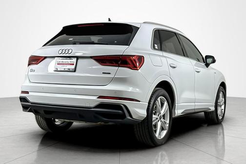 2023 Audi Q3 45 S line Premium Plus