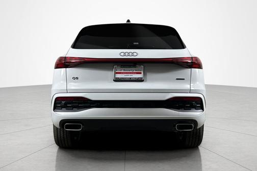 2025 Audi Q5 Premium TFSI quattro S tronic