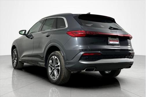 2025 Audi Q5 Premium