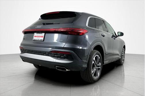 2025 Audi Q5 Premium