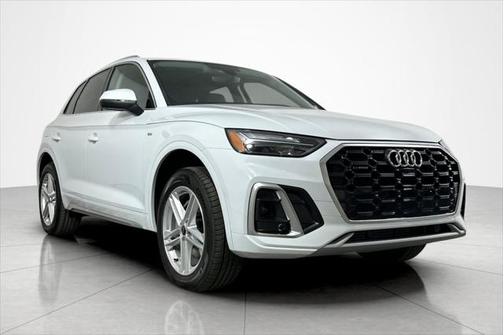 2025 Audi Q5 55 S line Premium Plus