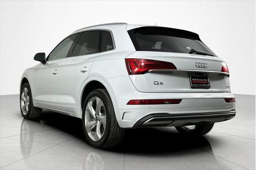2021 Audi Q5 45 Premium Plus