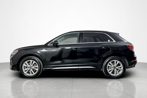 2023 Audi Q3 Premium 45 TFSI S line quattro Tiptronic