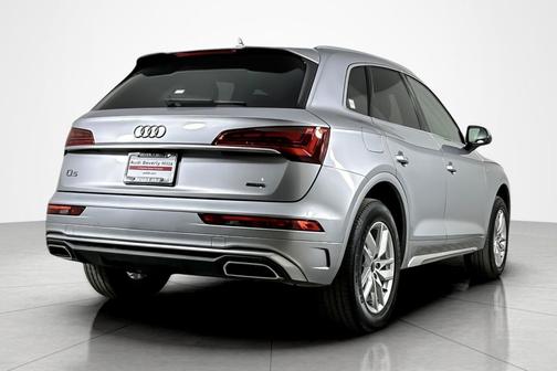 2022 Audi Q5 45 S line Premium