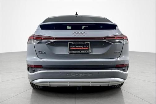 2025 Audi Q4 e-tron Sportback Premium 55 quattro