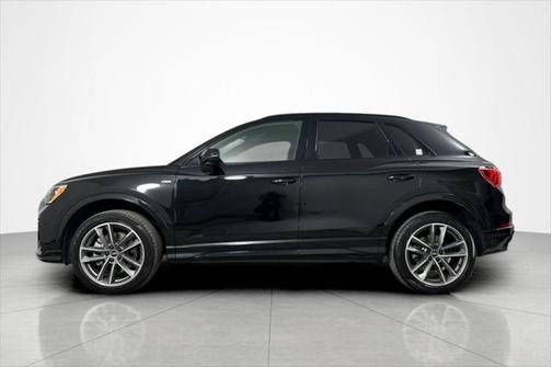 2022 Audi Q3 45 S line Premium