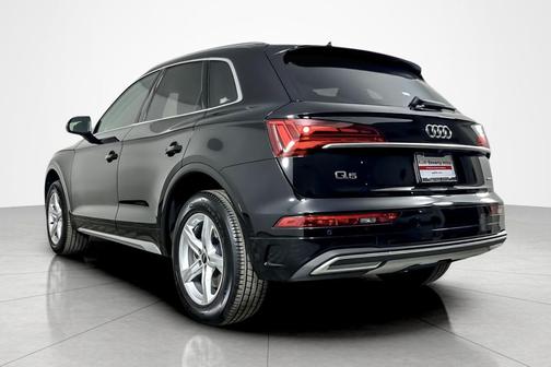 2023 Audi Q5 40 Premium