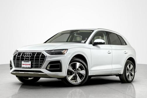 2023 Audi Q5 40 Premium