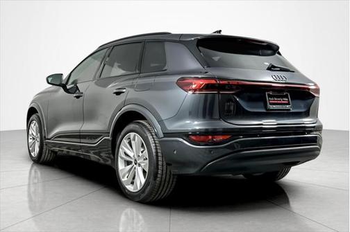 2025 Audi Q6 e-tron Premium Plus
