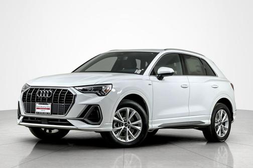 2025 Audi Q3 Premium 45 TFSI S line quattro Tiptronic