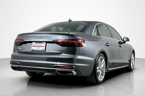 2023 Audi A4 45 S line Premium Plus
