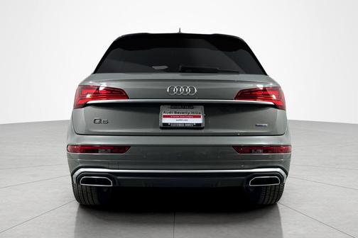 2023 Audi Q5 45 S line Premium