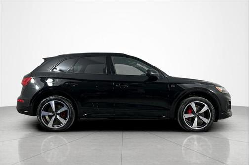 2024 Audi Q5 45 S line Premium Plus