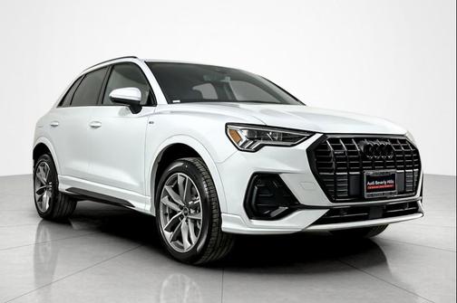 2025 Audi Q3 45 S line Premium Plus