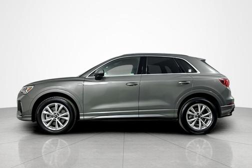 2024 Audi Q3 Premium 45 TFSI S line quattro Tiptronic