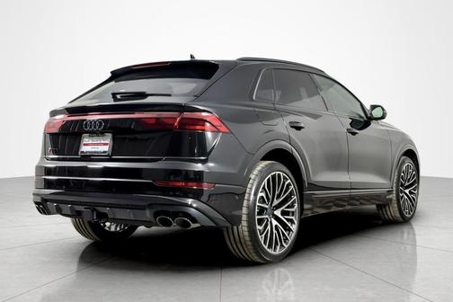 2026 Audi SQ8 4.0T Prestige
