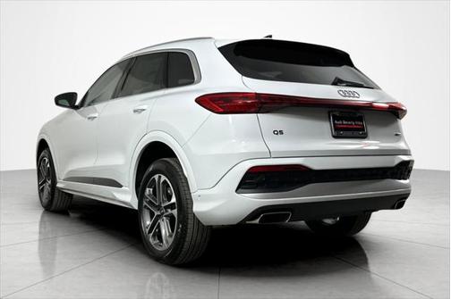 2025 Audi Q5 Premium Plus
