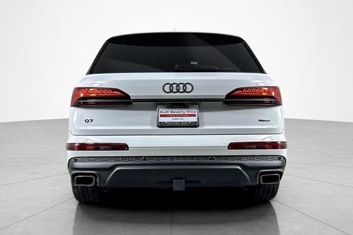 2026 Audi Q7 55 Premium Plus