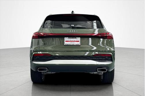 2025 Audi Q5 Premium Plus