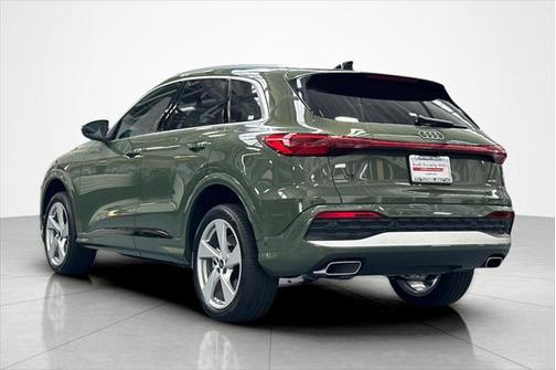 2025 Audi Q5 Premium Plus