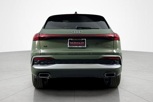 2025 Audi Q5 Premium