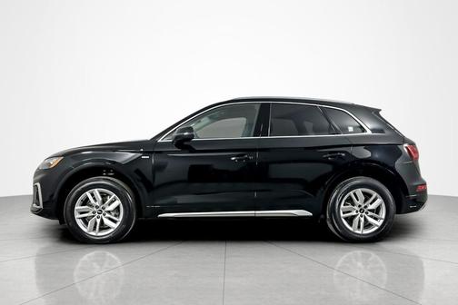 2023 Audi Q5 45 S line Premium